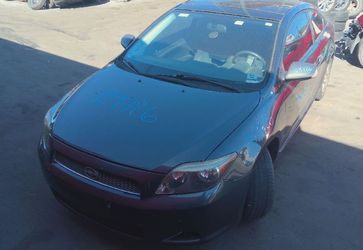 SCION TC 2005 PARTS ONLY