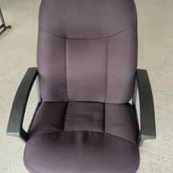 Title: 💺 Comfortable & Adjustable Office Chairs – Only $50 Each! (Retail ~ $200+)