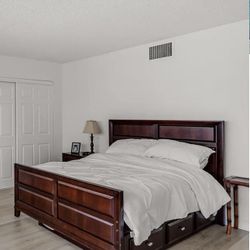 Queen Bedroom Set With Twin Sleeper Underneath 