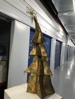 Modern Asymmetrical Golden Christmas Tree