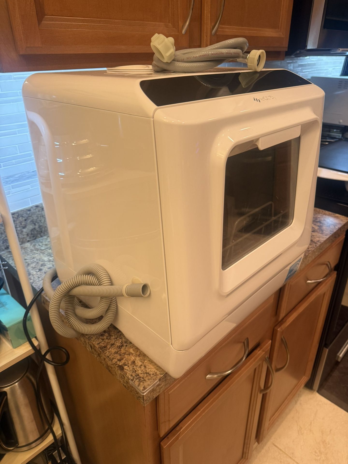 Ecozy Portable Countertop Dishwasher