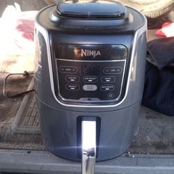 Air Fryer New Condition.