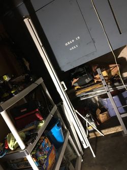 Projector screen