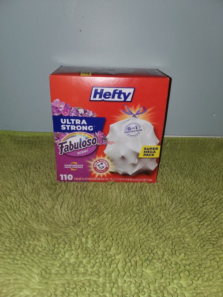 Hefty Ultra Strong 110 Trash Bags 13 Gallon