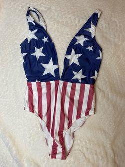 Feather II American Flag One-Piece Swimsuit Size S NWT