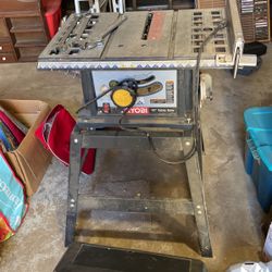 Ryobi 10’ Table Saw 