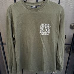 Dickies Longsleeve Size Small
