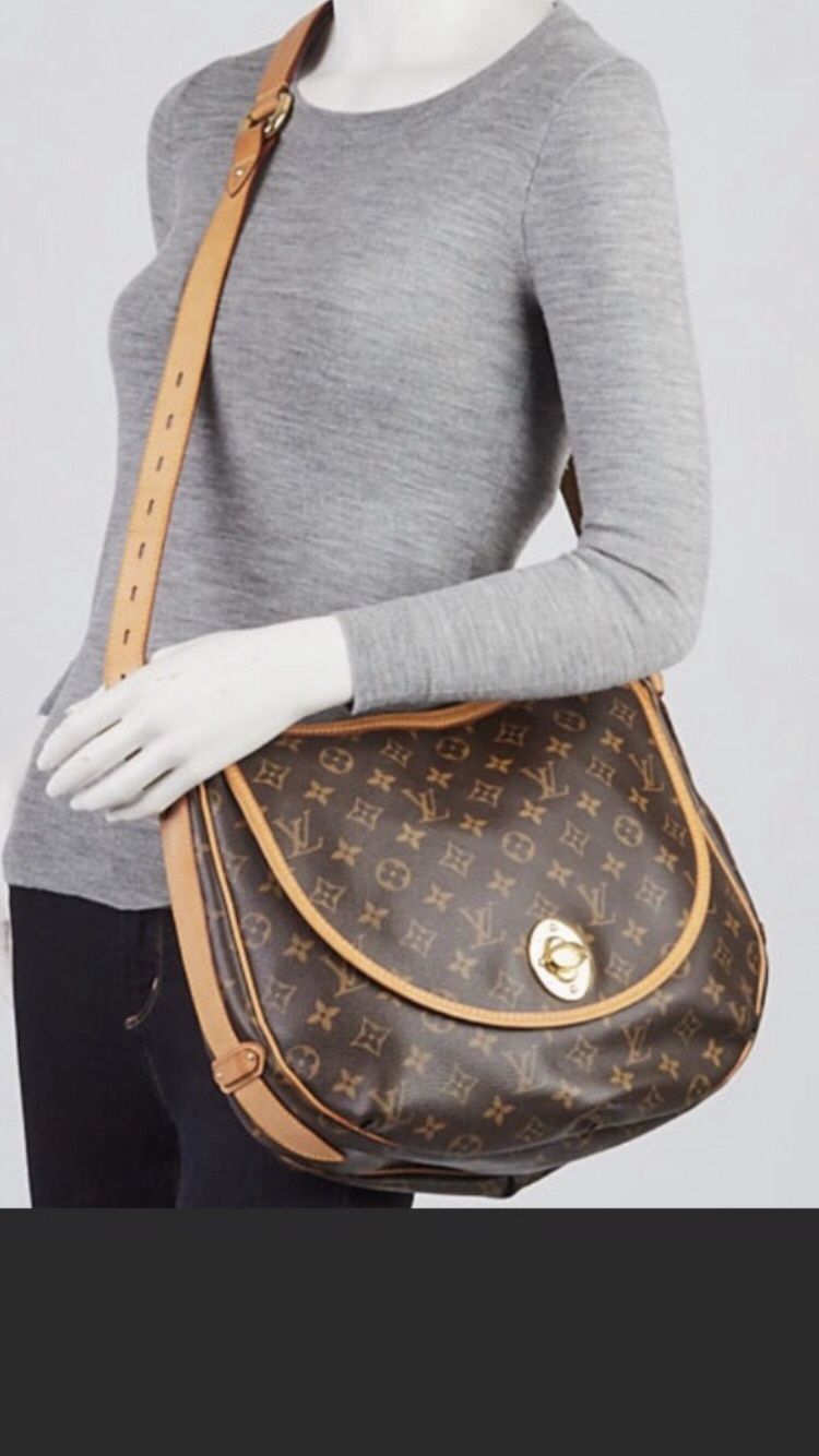 Louis Vuitton/ Authentic/Tulum Bag/ GM