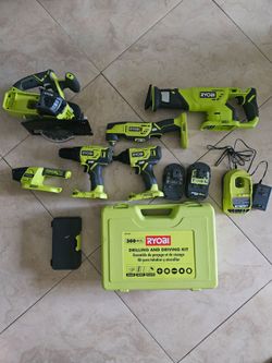 Ryobi Power Tool Set and 300 pcs Drilling and Driving Kit Set