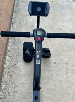 Sunny Health & Fitness Rowing Machine