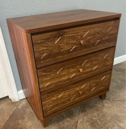 (NEW) 3-Drawer Wood Dresser W/ Carved Detailed Front