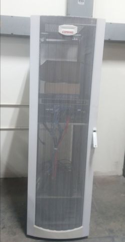 Compaq server rack heavy duty