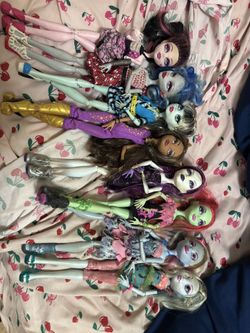 Monster high Dolls