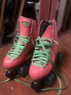 Moxi Beach Bunny Skates
