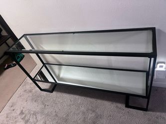 Glass plant stand