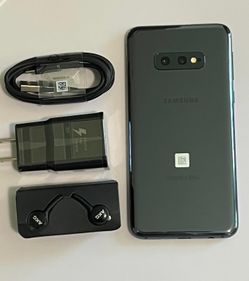 Samsung Galaxy S10e  , 128GB  , Factory Unlocked,  Excellent Condition