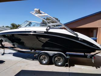 Take my luxury boat to the lake