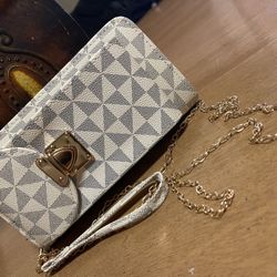 wallet for cell phone