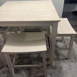 Dining Table With Stools 