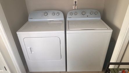 Whirlpool Washer & Dryer Set Only 6 Months Old