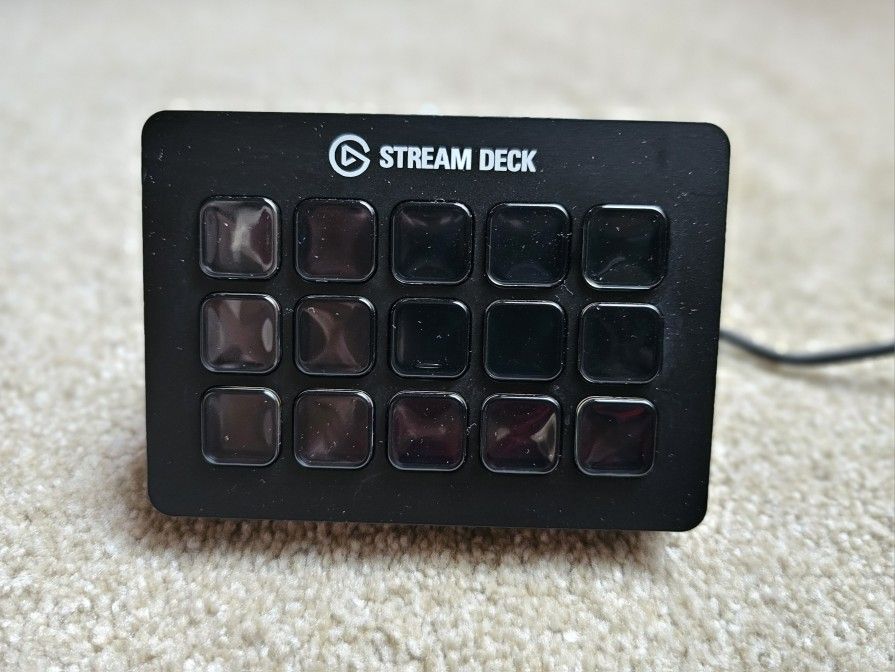 Black Streamdeck Mark 2 15 Buttons