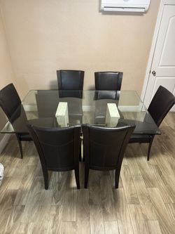 Glass Dinning Table Set
