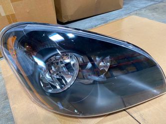 Headlight for freightliner cascadia 2008-2017