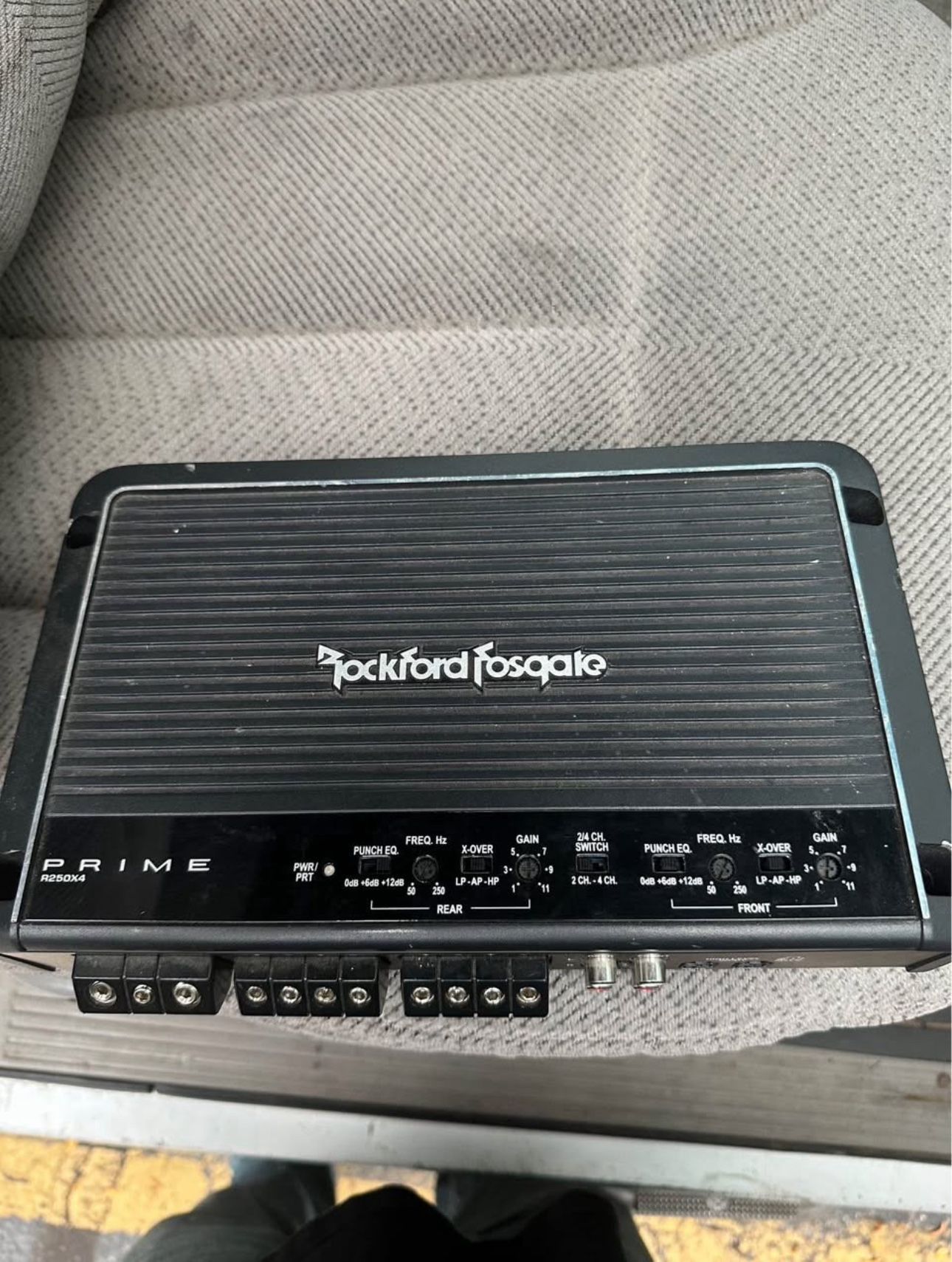 R250X4 Amplifier