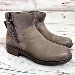 Ugg Women's Harrison Zip Ankle Boots Leather Waterproof Sz 6 Gray 1123287 EUC