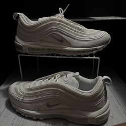 White Airmax 97’s