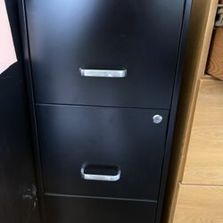 Staples 3 Drawer File Cabinet