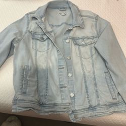 Woman’s Jean Jacket 