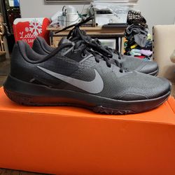 Nike varsity compete TR3