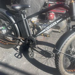 Cruiser Electric Bike