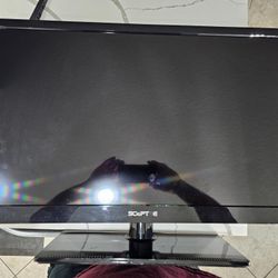 32 Inch Sceptre TV