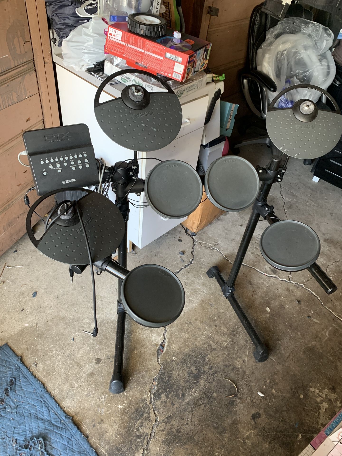 Yamaha DTX Electric Drums