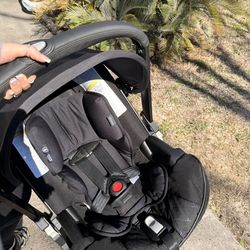 Authentic Doona Stroller Midnight Edition