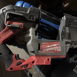 Milwaukee Band Saw 18v