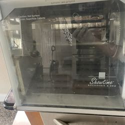 Romco Rotisserrie and BBQ oven