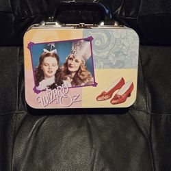 Wizard Of Oz Tin Lunchbox 