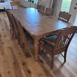 Large Dinning Room Table 