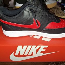 Never Worn Red And Black Nikes Court Vision Lo Nn 101/2 Men No Box The Size 13 Does Have A Box The Nike Kyrie Fly Trap Iv 4 Have No Box Size 10 Mens 