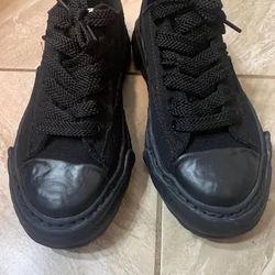 Maison Mihara All Black 8 If 