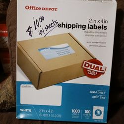 Shipping Labels 44 Sheets  10 Labels Per Sheet For $10