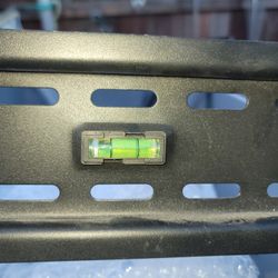 Tv Wall Mount  Hold 32" To 65"