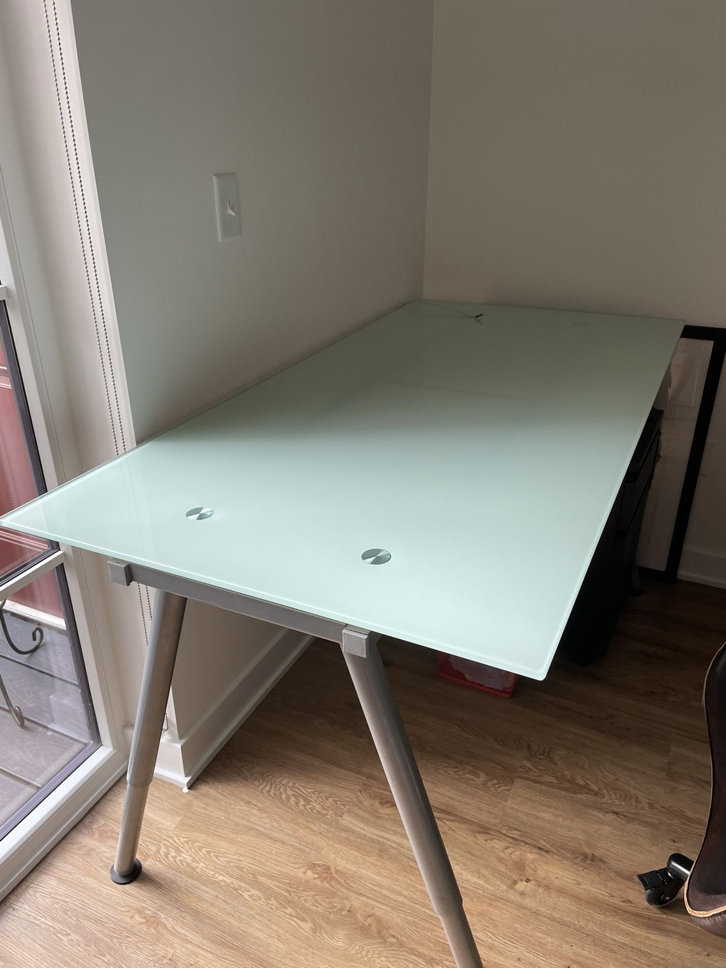 IKEA Gallant Glass Table/desk