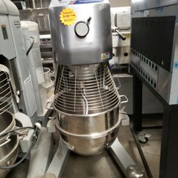 Used Omcan 80 Quart Mixer With Bowl Guard And Hook 