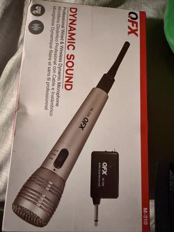 QFX M-310 Wired & Wireless Dynamic Microphone
