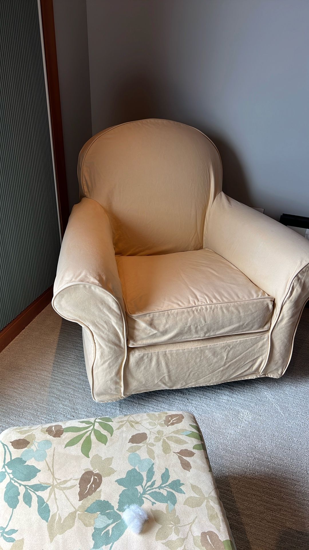 Pottery Barn Rocking Chair With Slipcovers