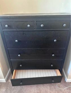 Free IKEA dresser